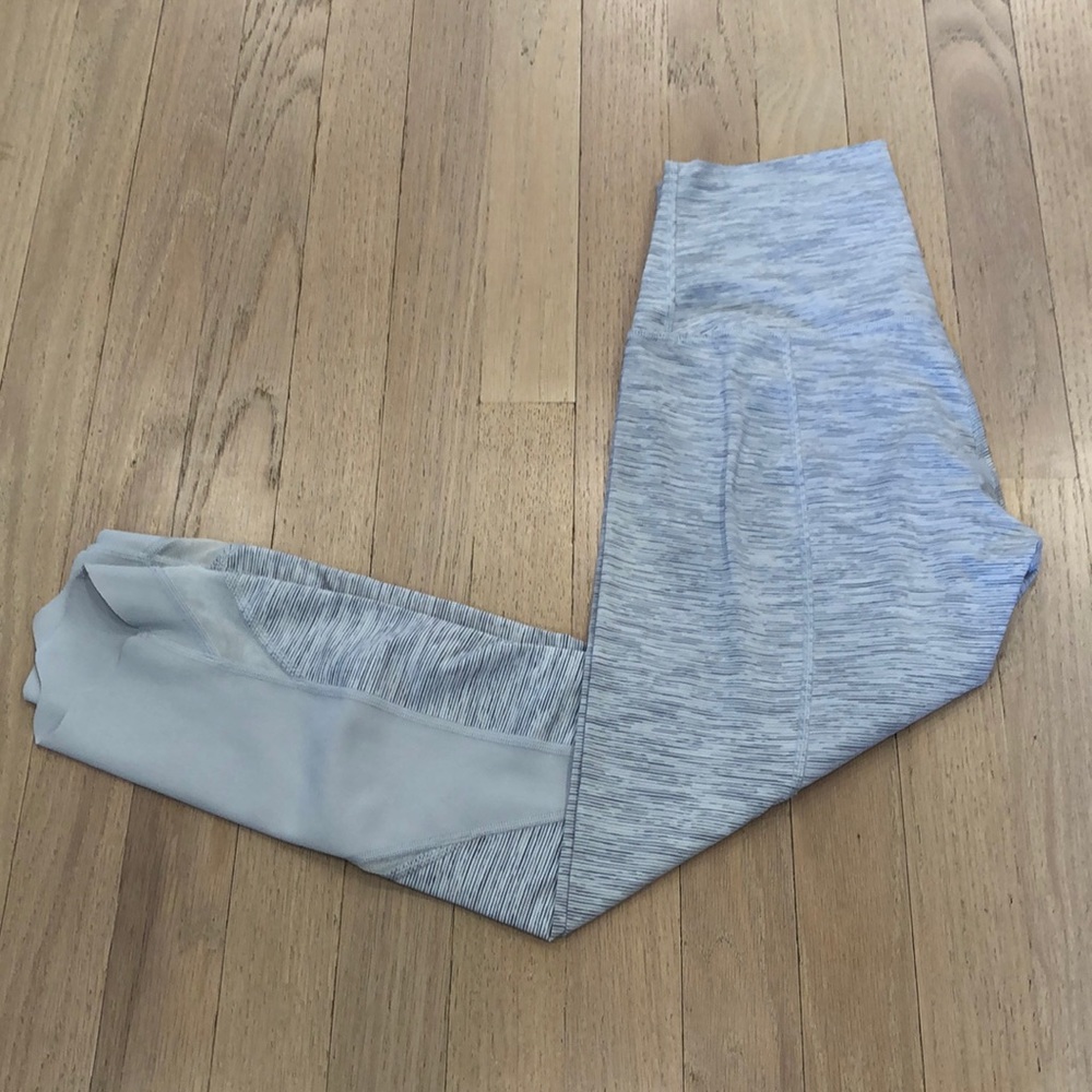 Lululemon cropped scalloped hem leggings | size 6